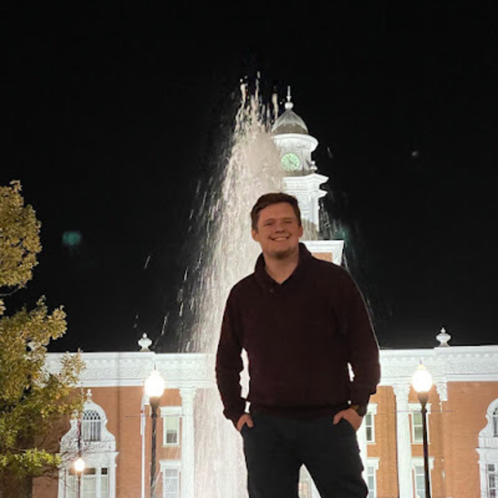 Meet your Posher, Jonathan